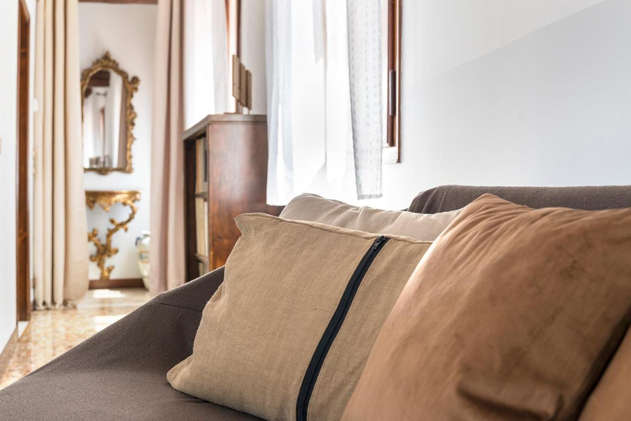 Colombina Like At Home 3 Bedrooms Fully Equipped Air Conditioned Venedig Eksteriør billede