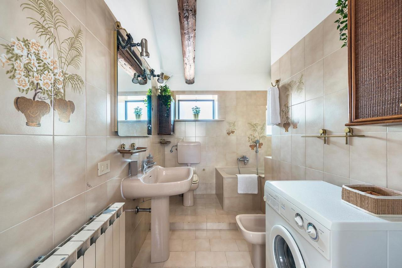 Colombina Like At Home 3 Bedrooms Fully Equipped Air Conditioned Venedig Eksteriør billede